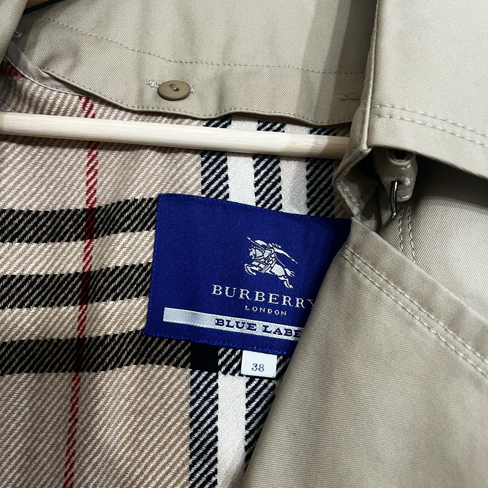 Burberry Beige Double-Breasted Trench Coat Blue Label - Picture 6 of 7